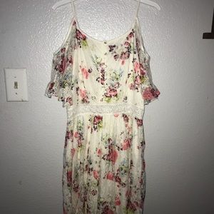 Off the shoulders floral dress